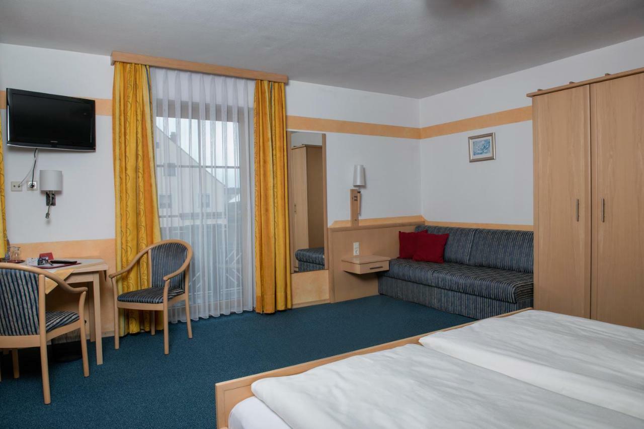 Hotel Garni Hopfengold Wolnzach Exterior photo